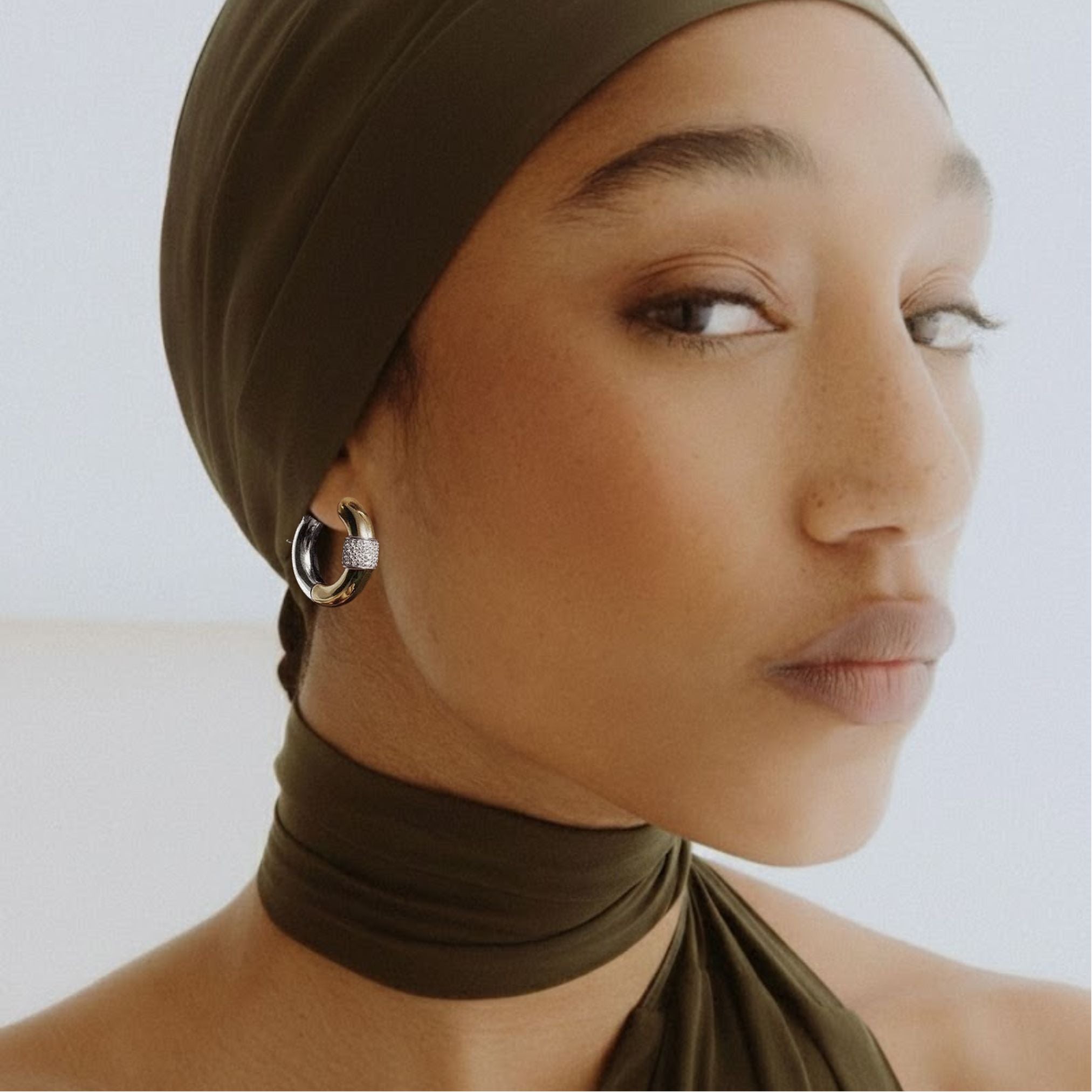 Luminé Pavé Circle Earrings