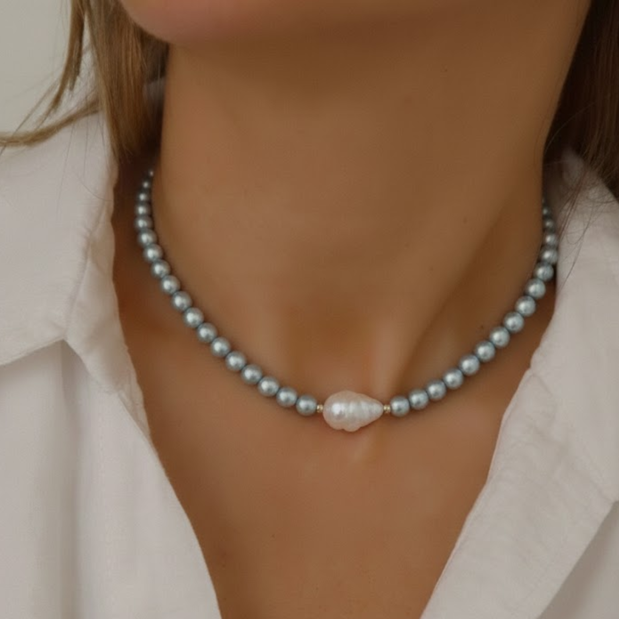 Aurelia Baroque Pearl Necklace